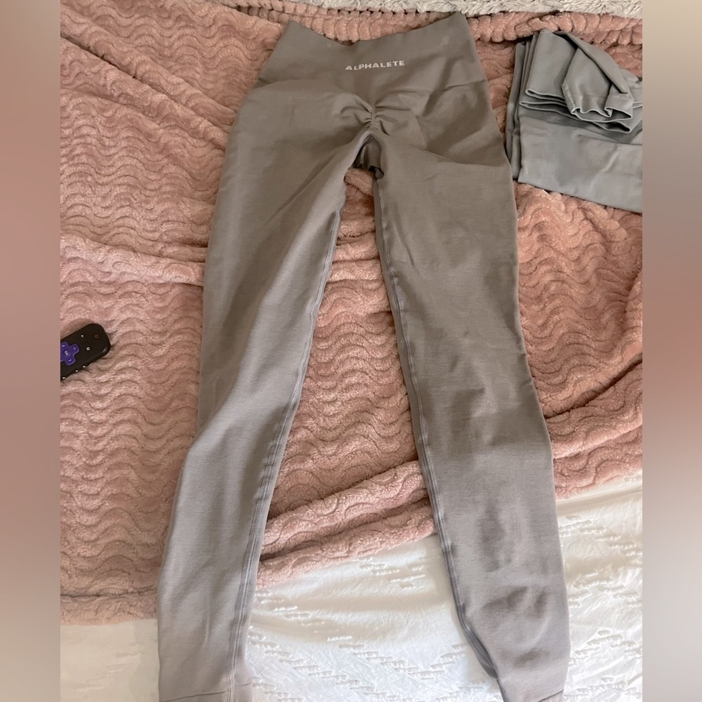 Amplify leggings